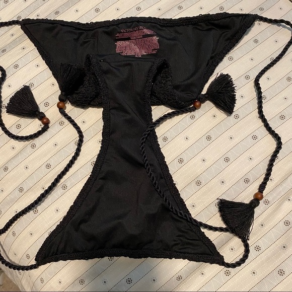 Victoria’s Secret bikini (M) and top (36C) padded push-up crochet black swimsuit - Picture 14 of 16